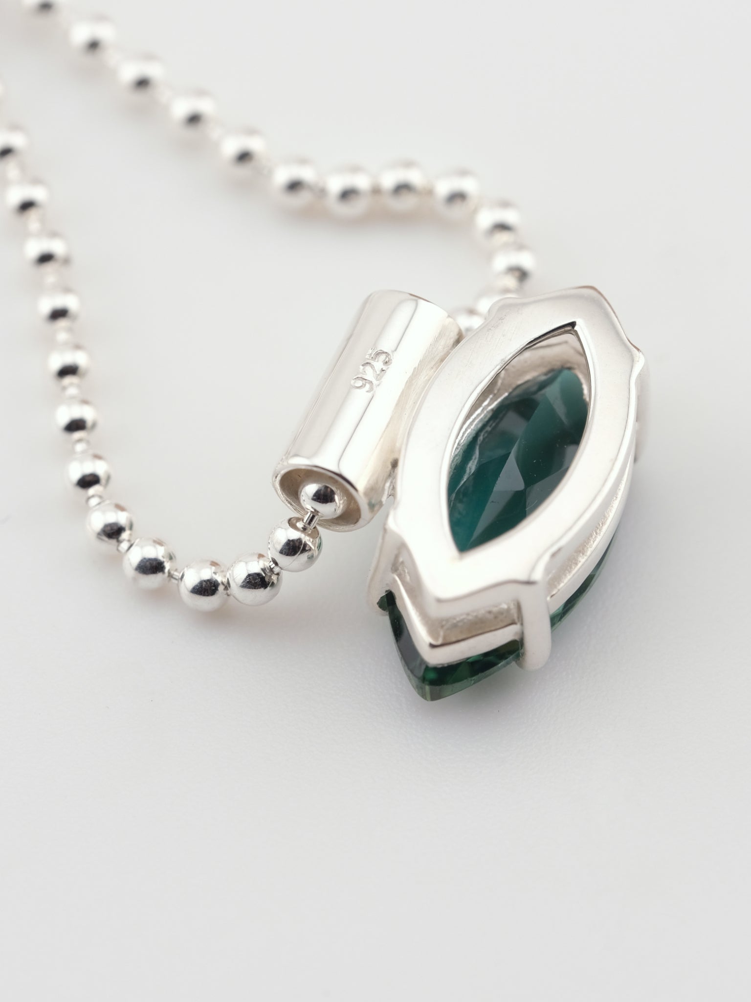 JULIA Green Quartz Silver Necklace
