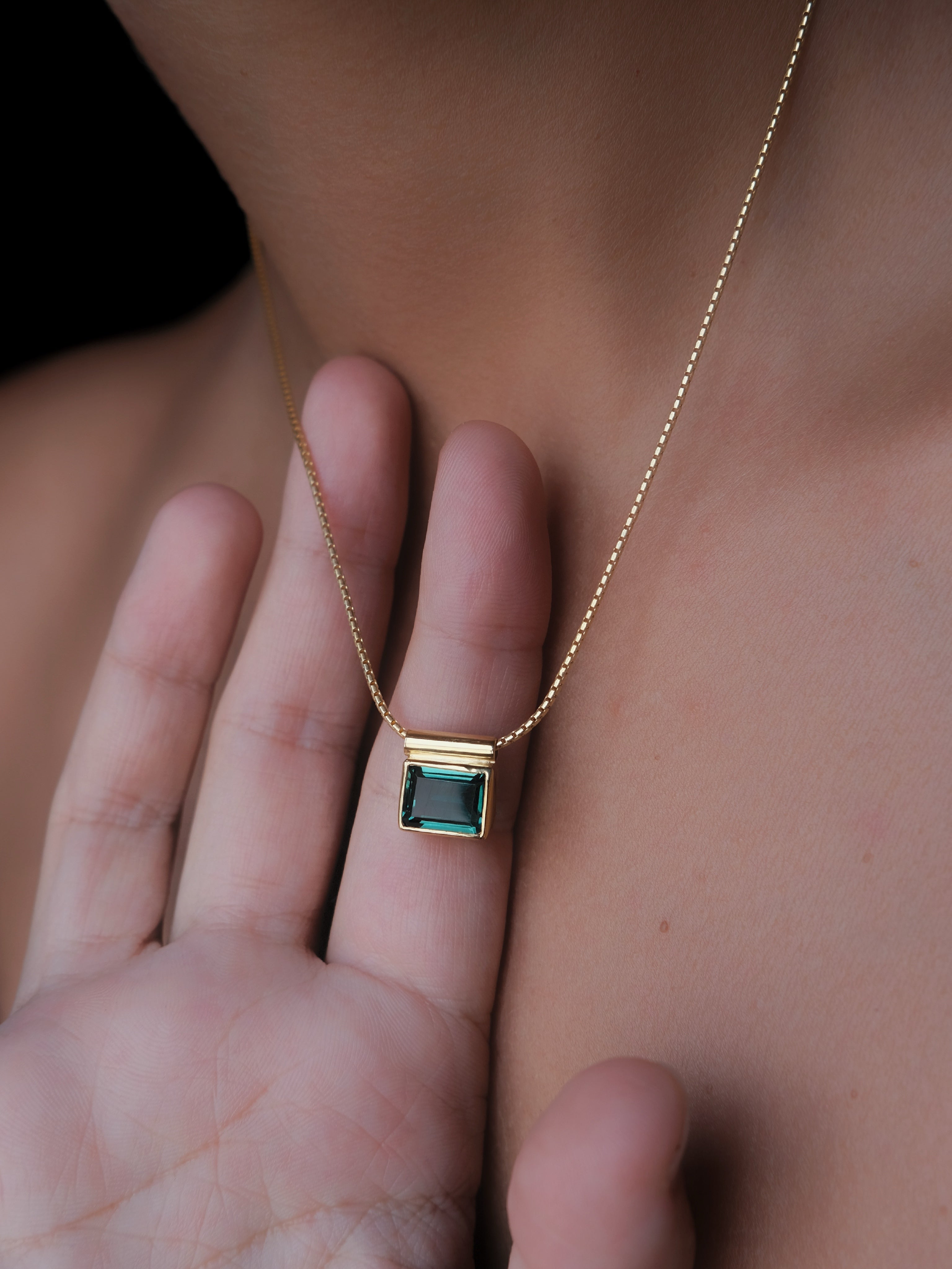 VERONICA Green Quartz Gold Necklace