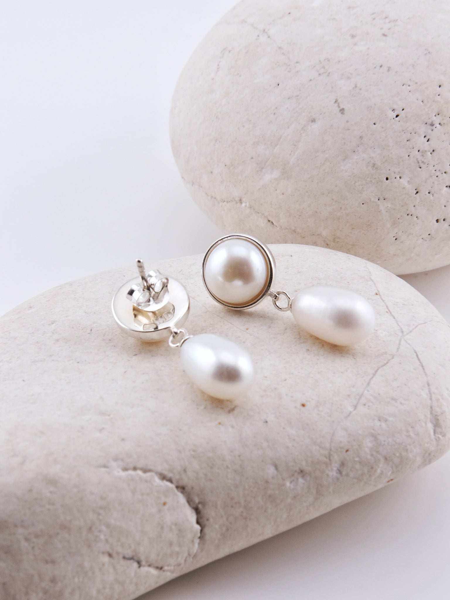 AGNES Silver Earrings