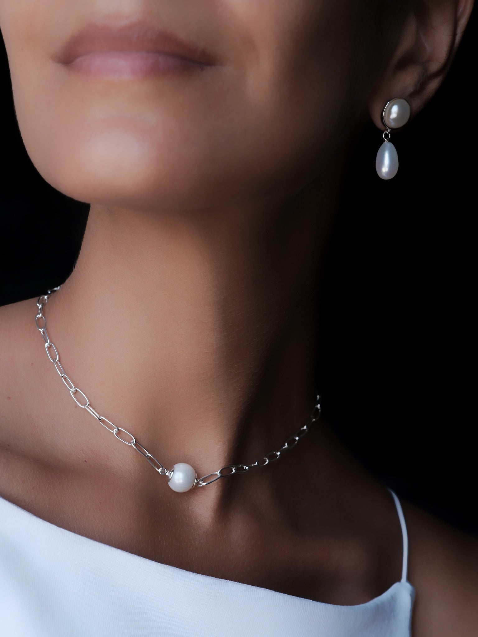 AGNES Silver Earrings