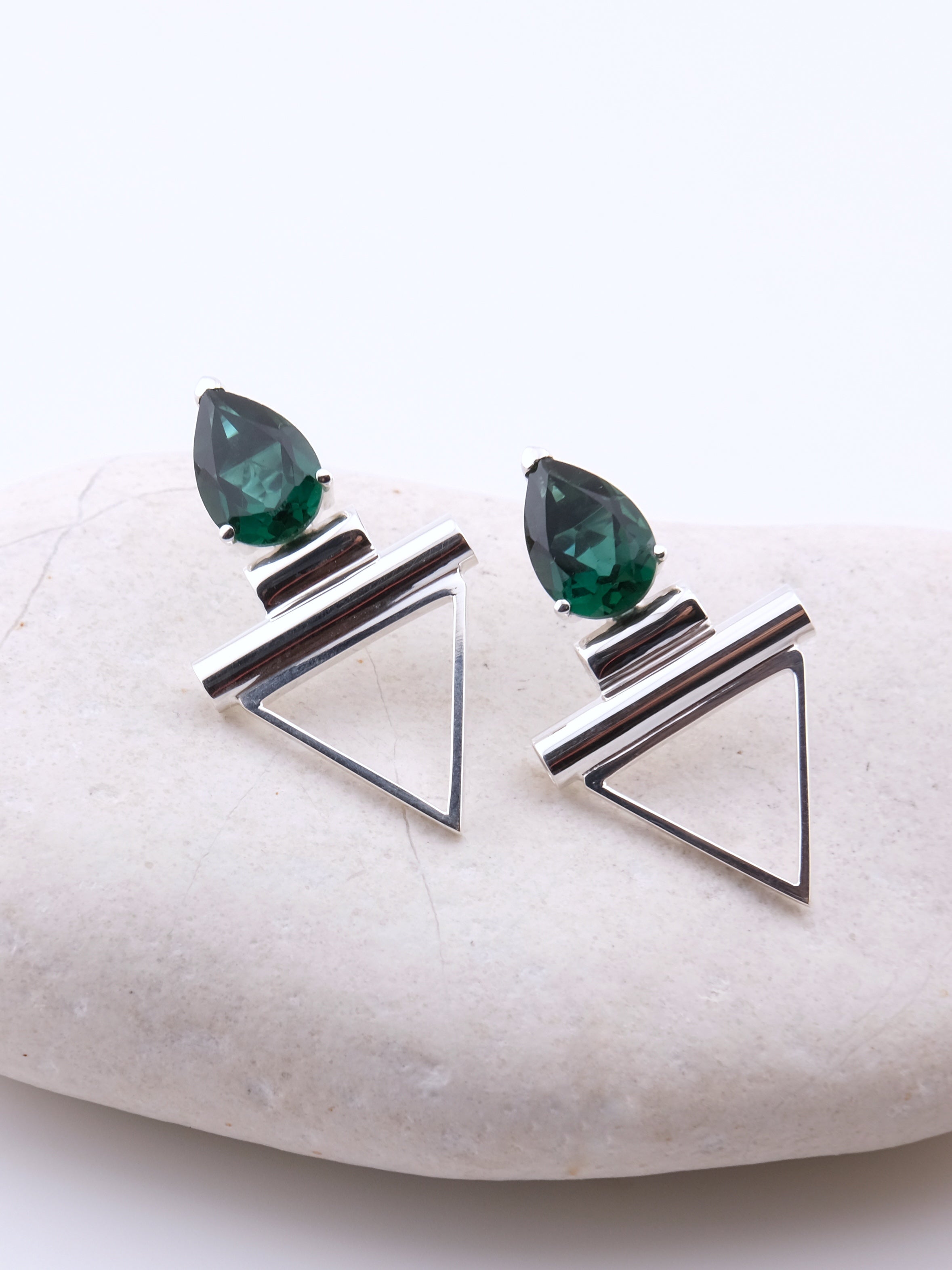 LISA Green Quartz Silver Earrings