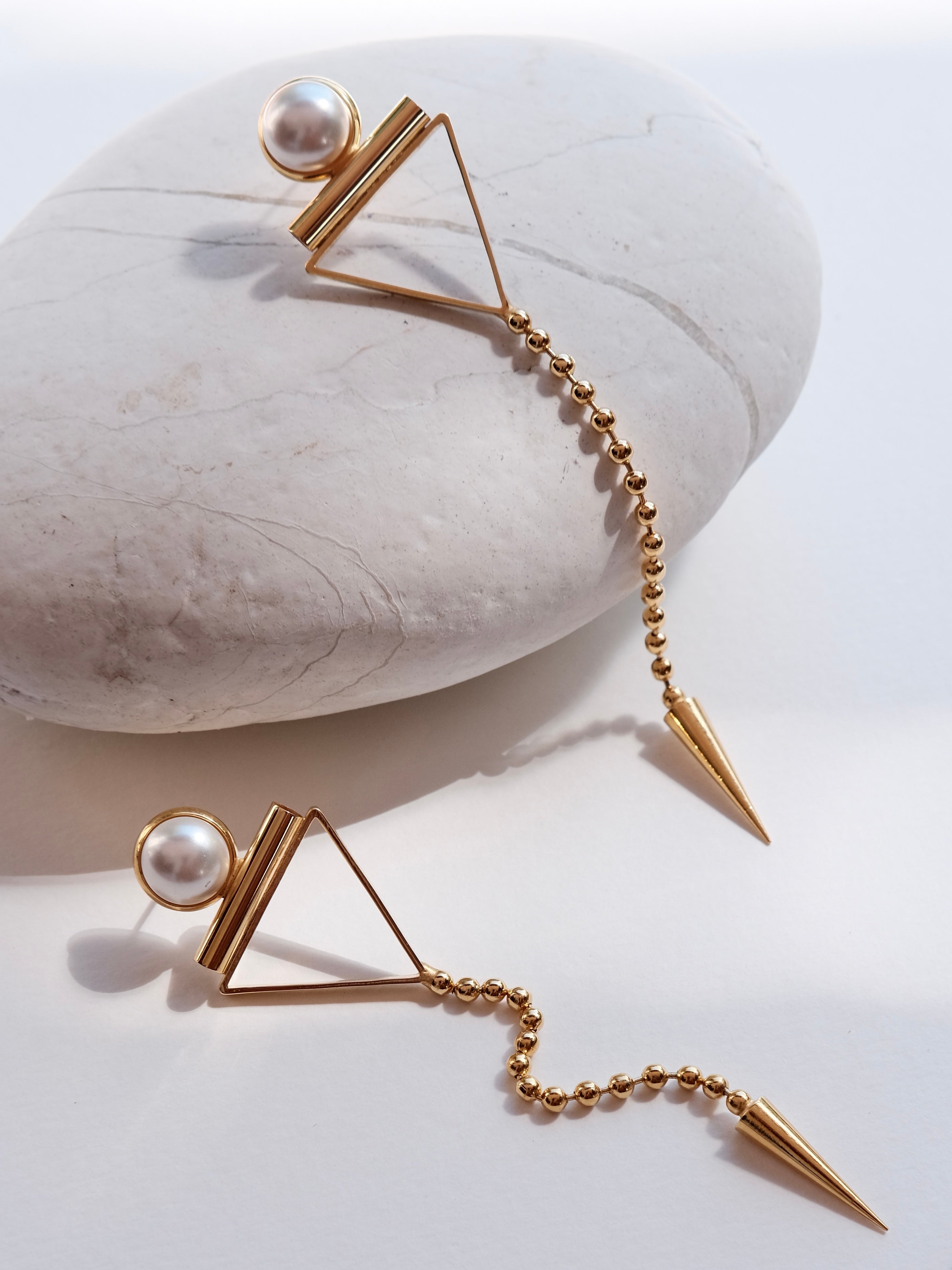 TIRA Gold Earrings