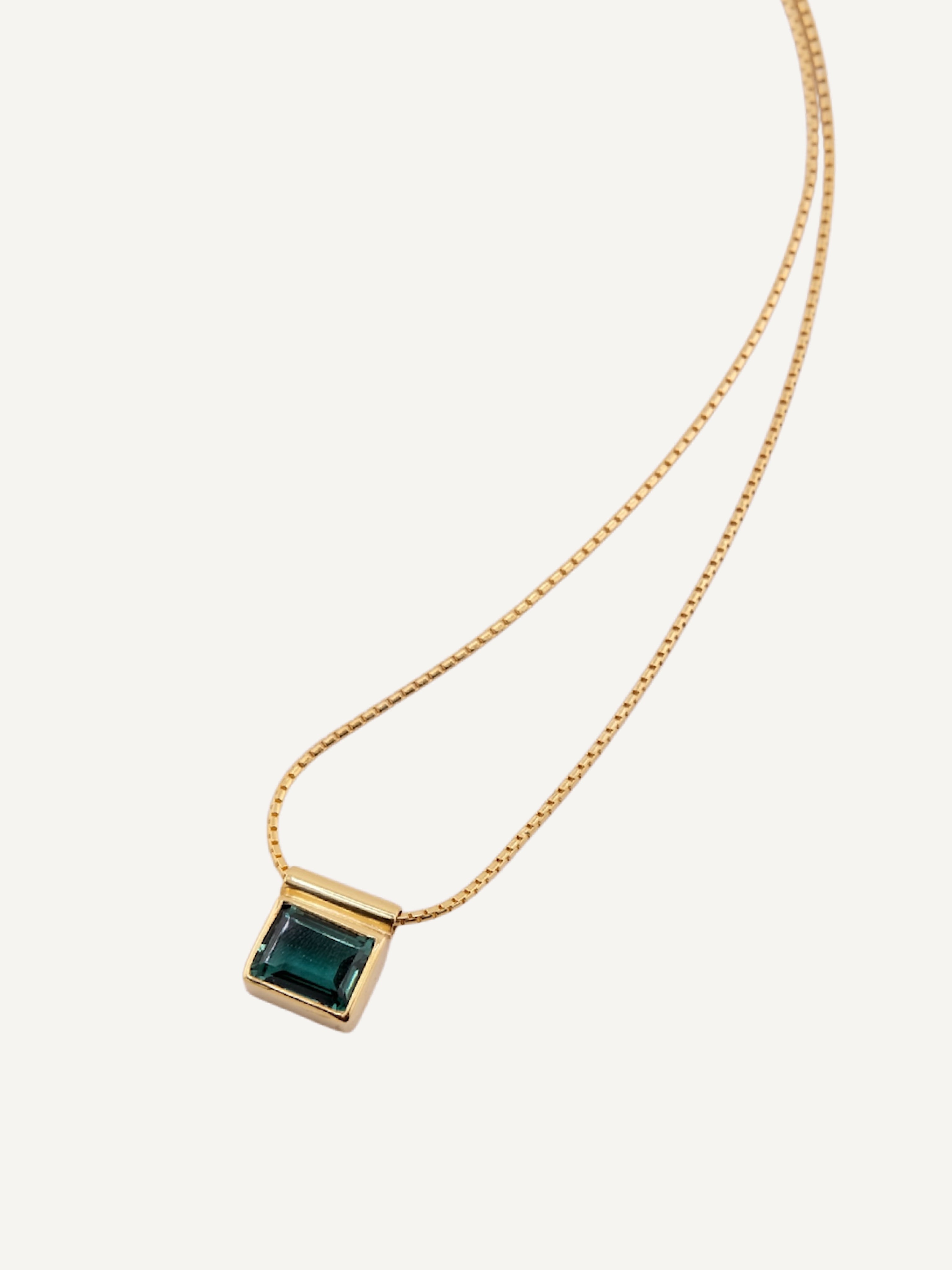 VERONICA Green Quartz Gold Necklace