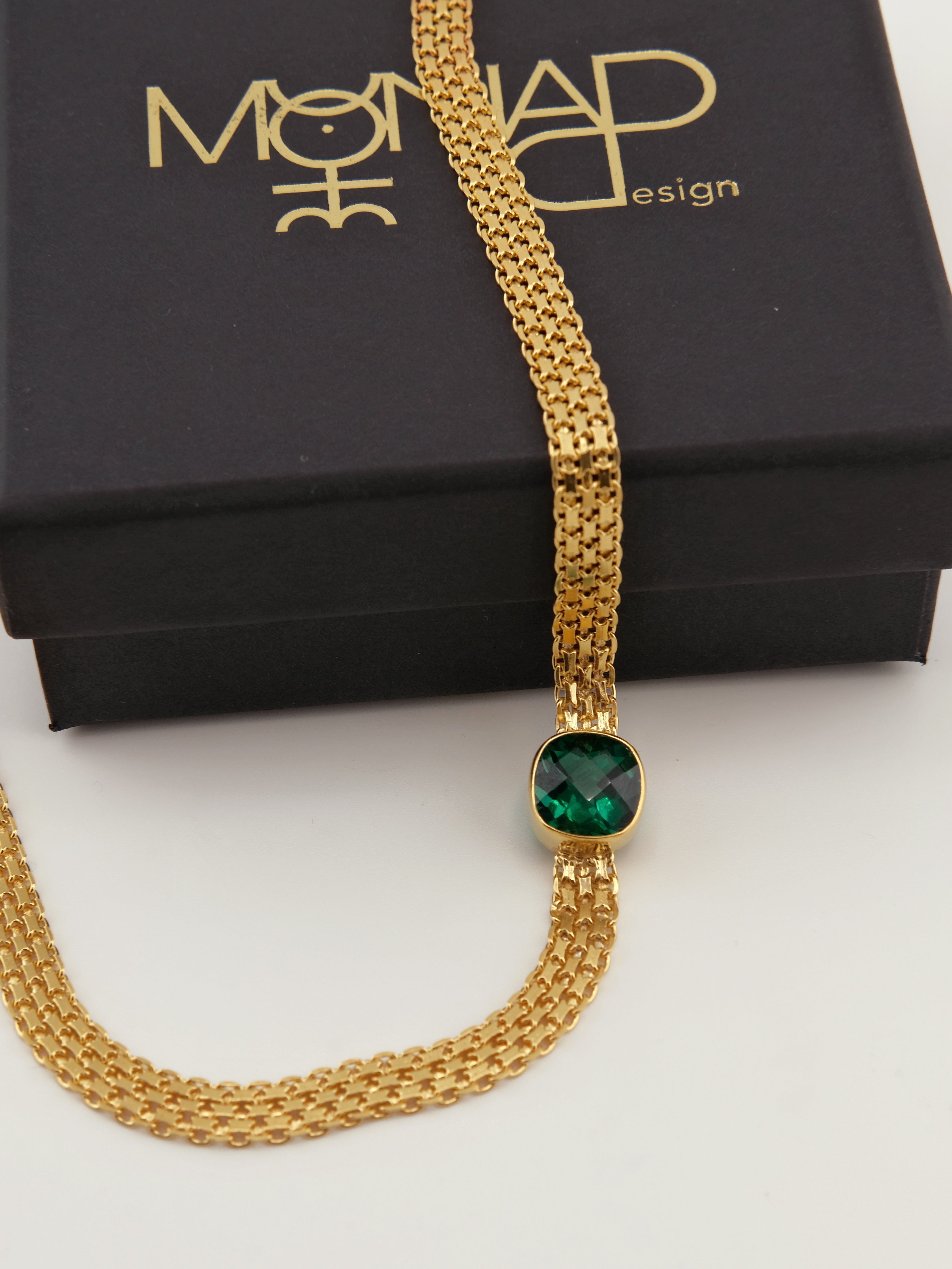 GWEN Green Quartz Gold Necklace