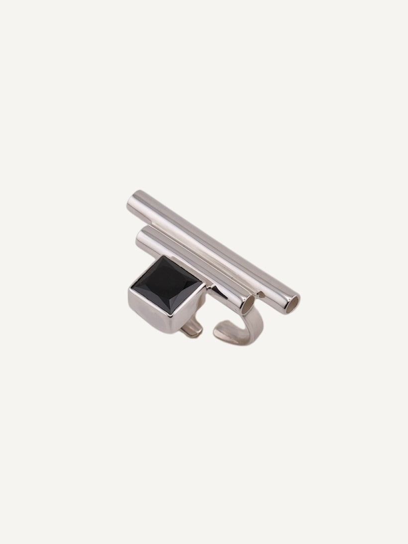 MARU Black Spinel Silver Ring