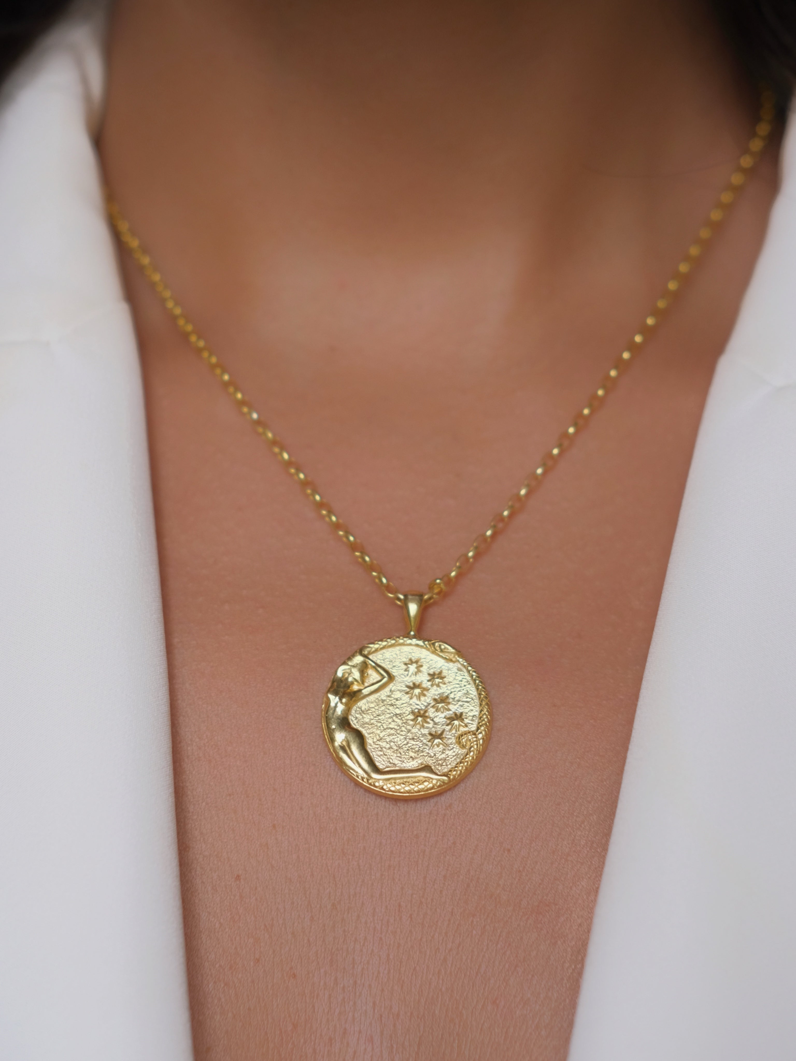 SELENE Gold Necklace