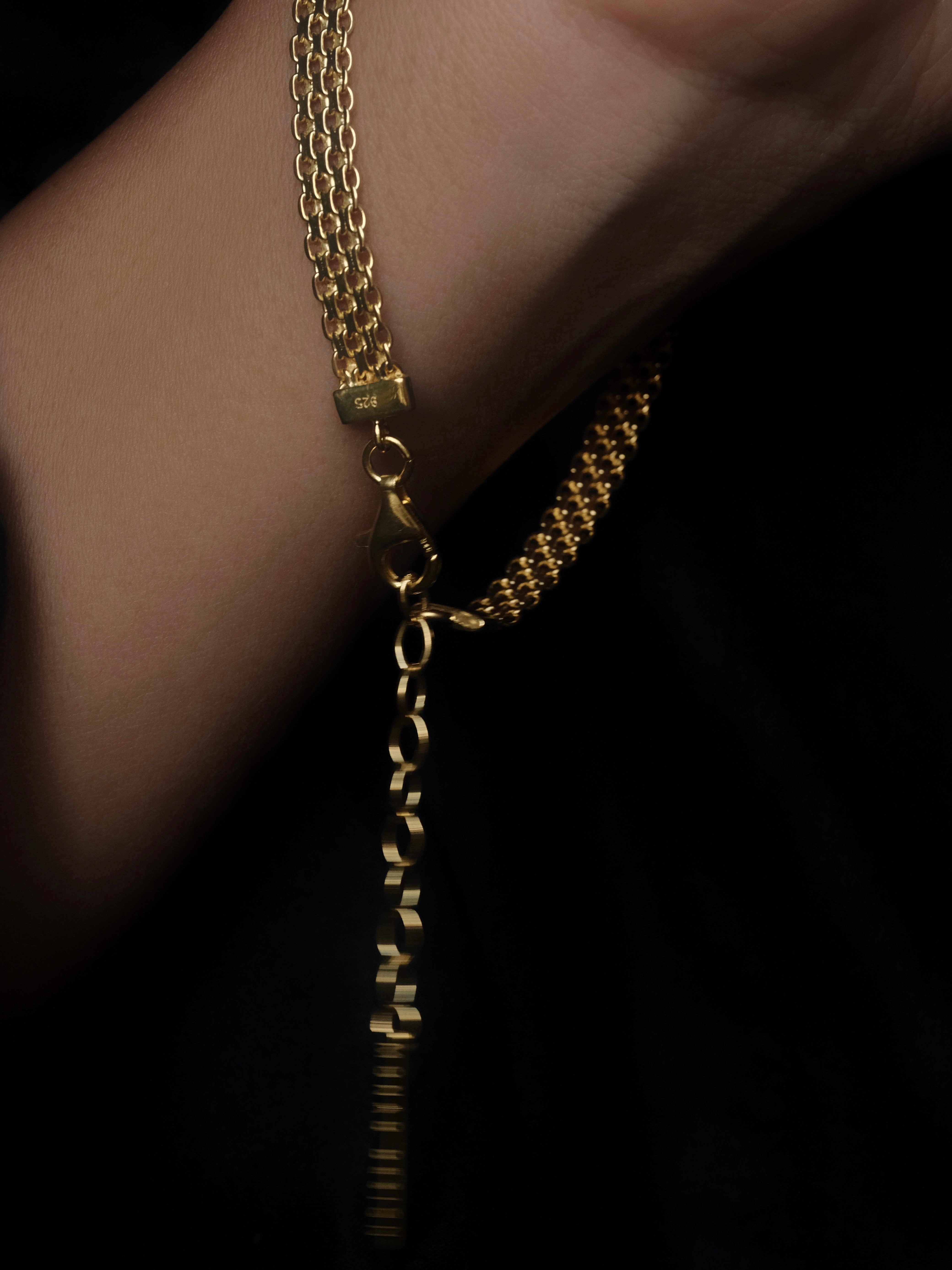 JESSIKA Gold Bracelet