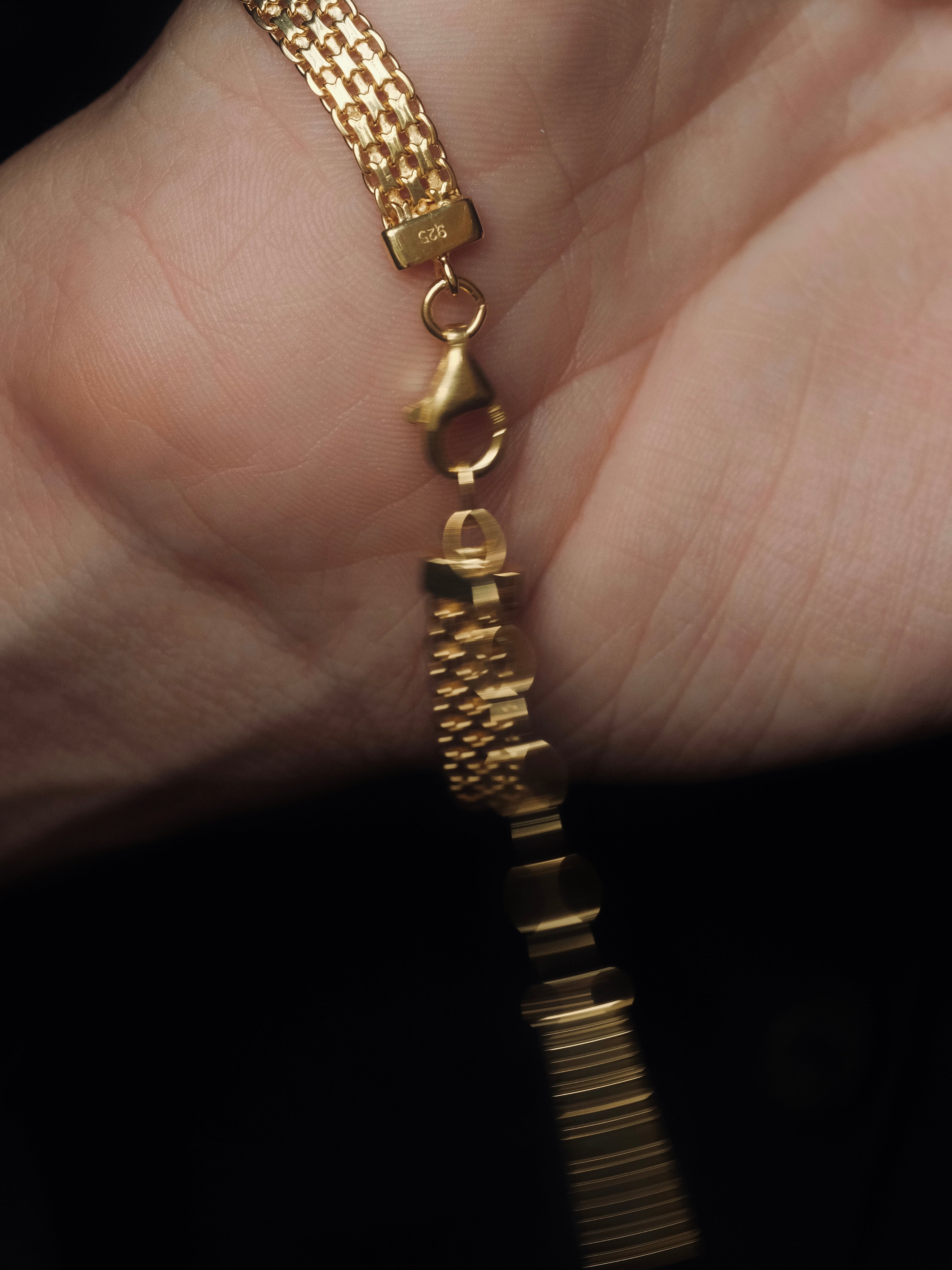 JESSIKA Gold Bracelet