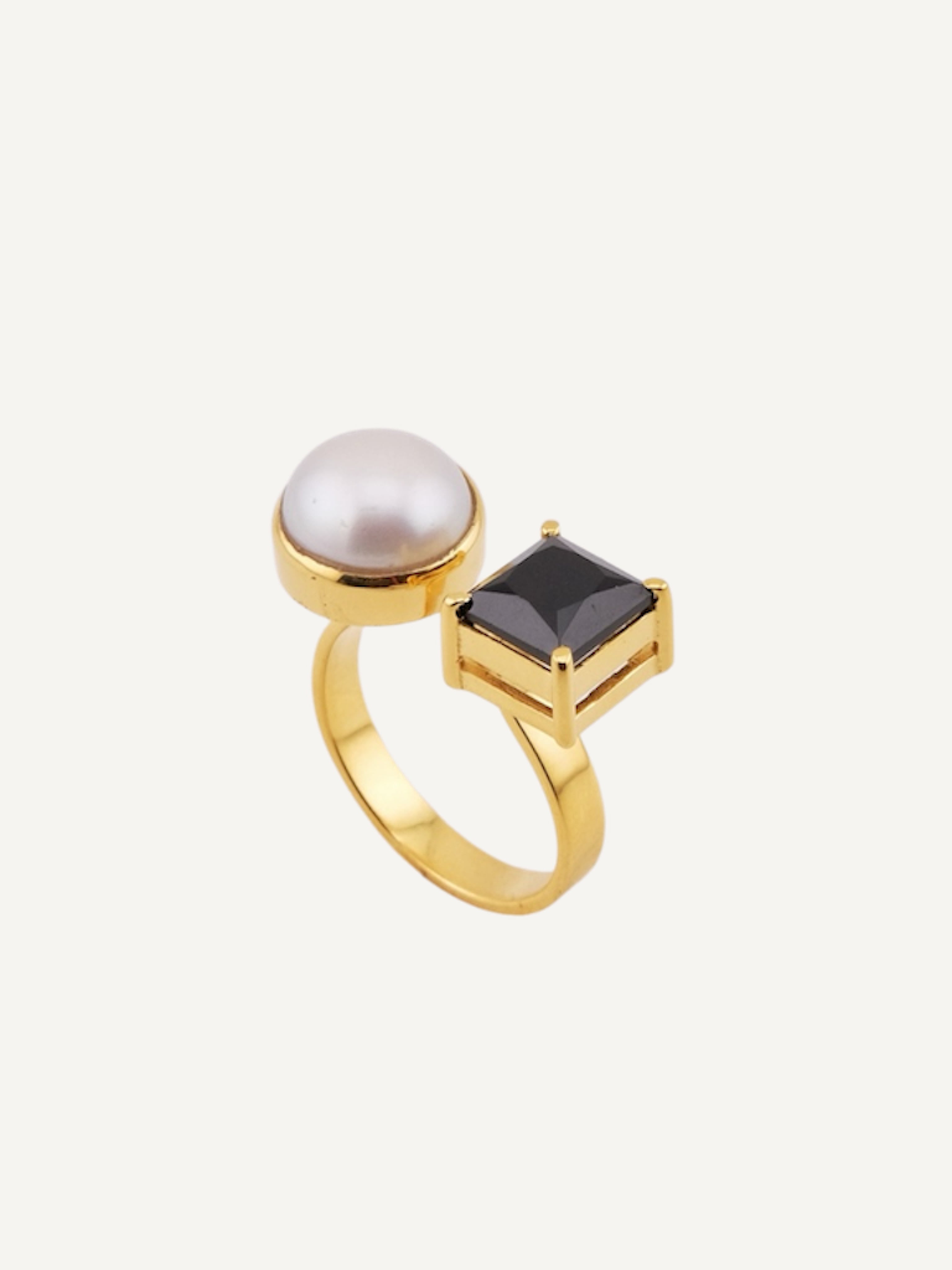 ELLA  Black Spinel with Pearl Silver Gold Ring