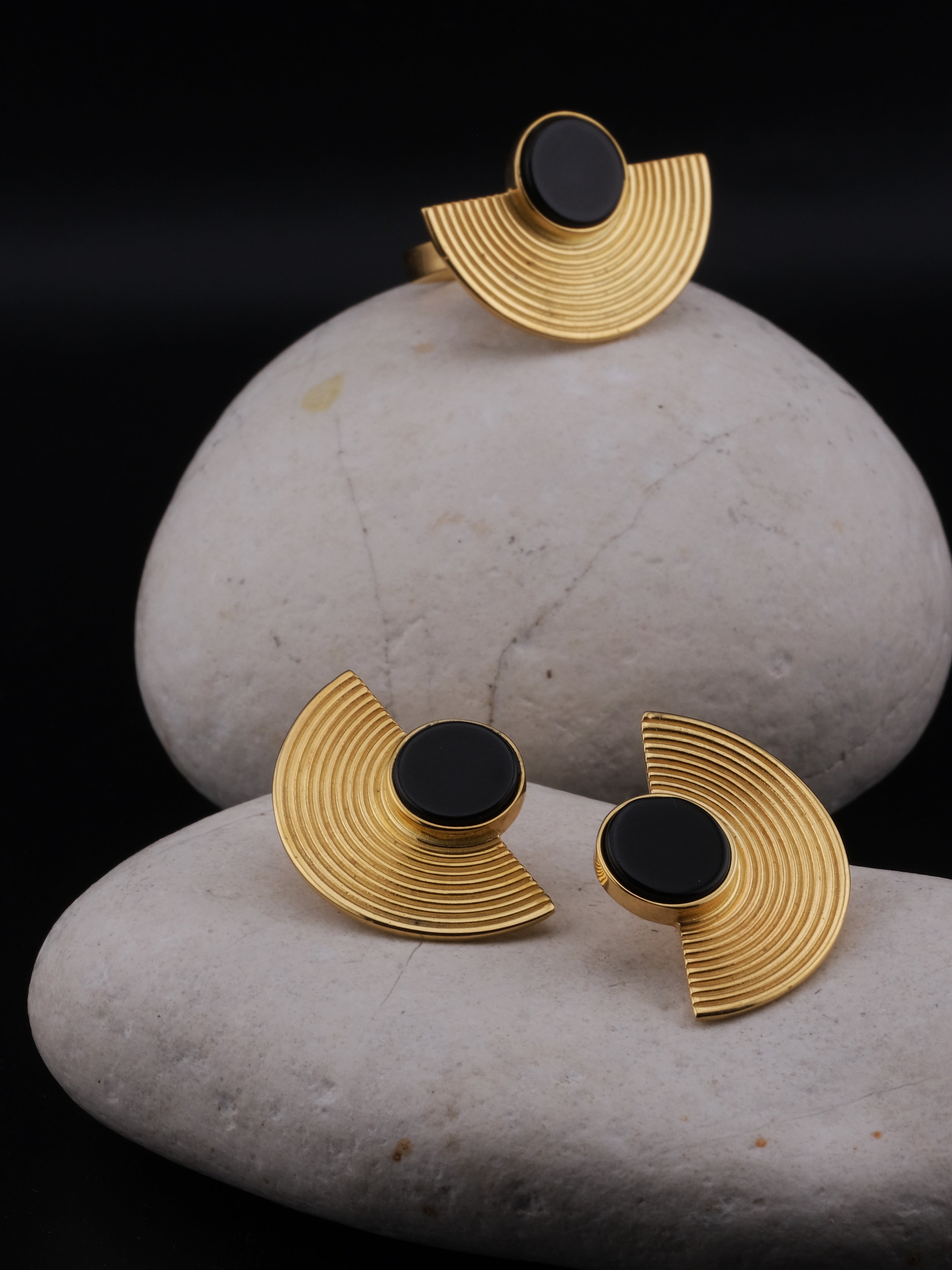 GAYA Gold Ring