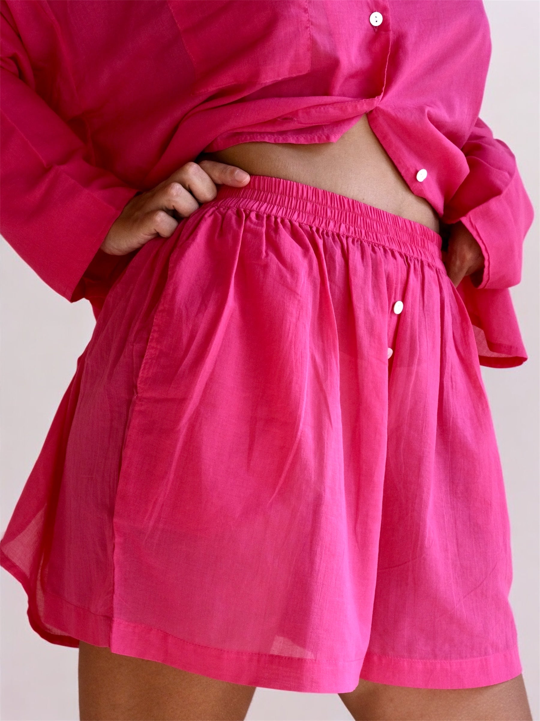 Shorts Sheer Cotton Fuchsia