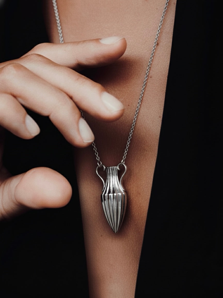 AUGUSTA Silver Necklace