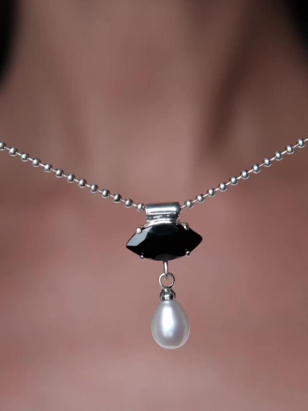 JULIET Black Spinel Silver Necklace