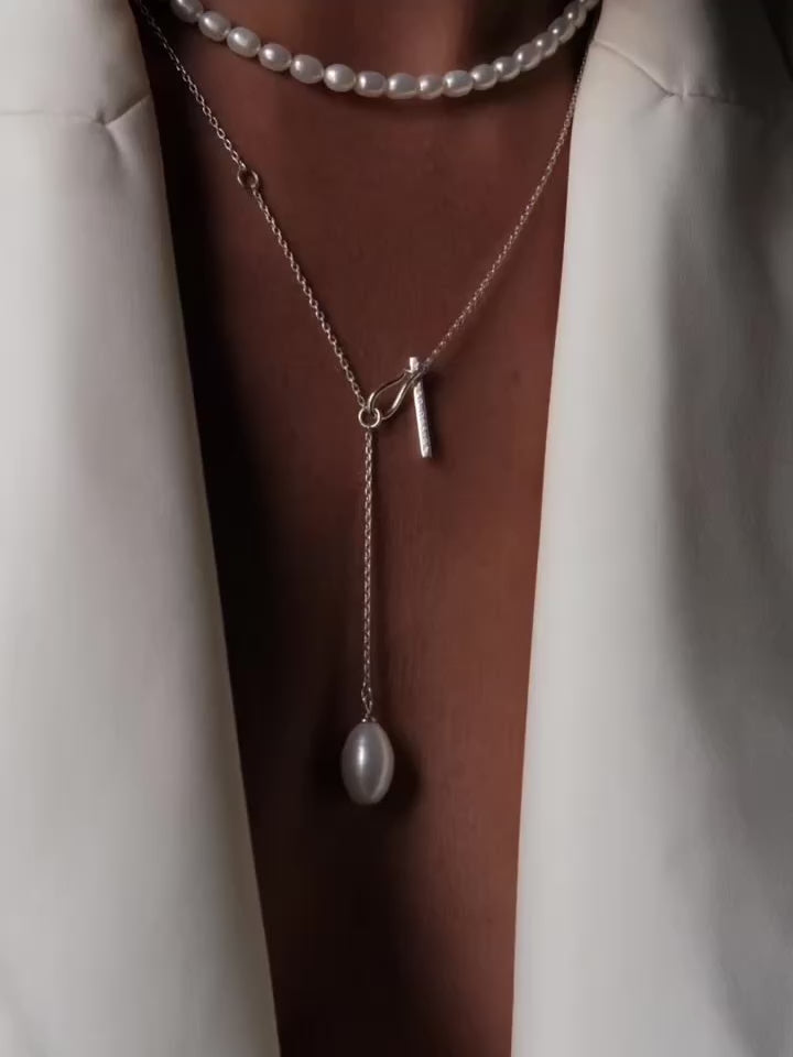 LIVIA Silver Necklace