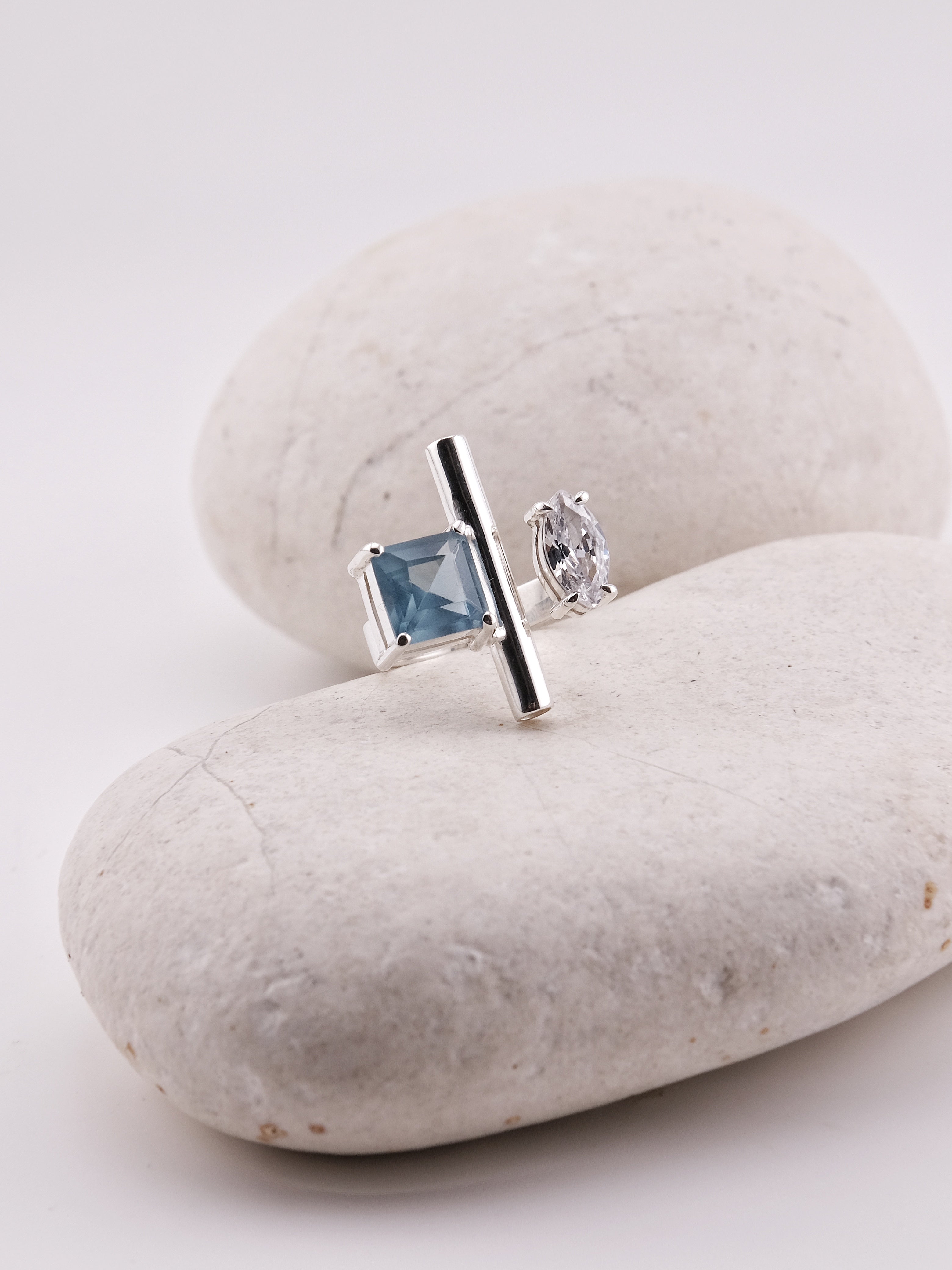 EMMA Blue Topaz Silver Ring